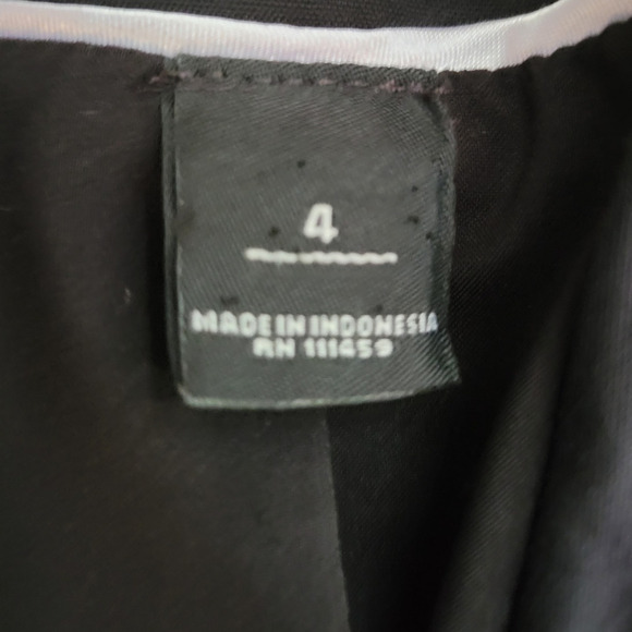 Ruffle Trimmed Black Blazer Whimsigoth Office Siren Career Dark Coquette Size‎ 4 - Picture 6 of 8